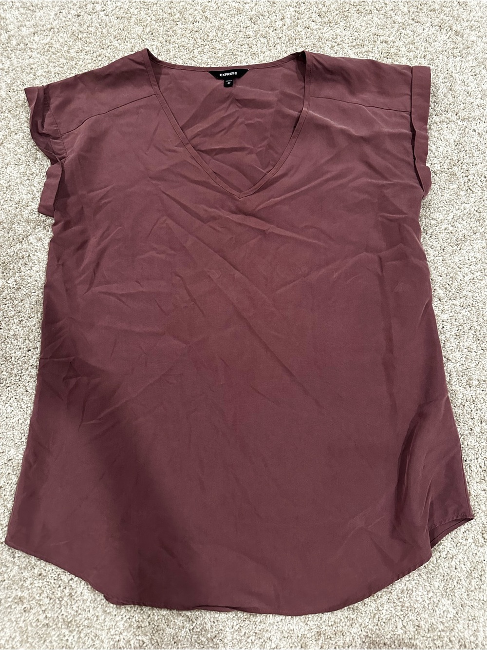 Express Women's V-Neck Short Sleeve Blouse - Burgundy